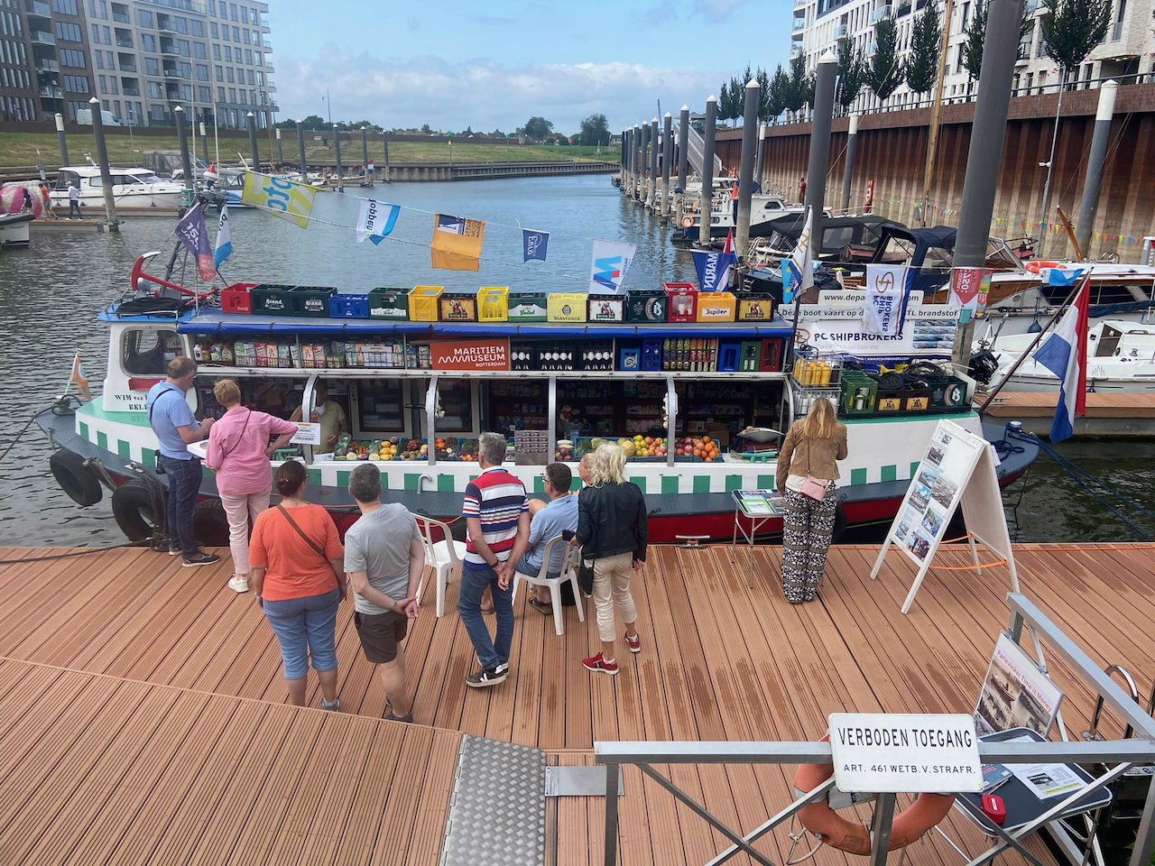 35fb3e61-d62a-4f80-97c2-3d481a4a20d2-1